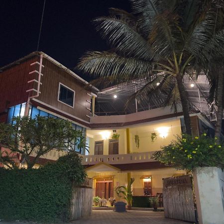 Vedha Ayurvedic Panchakarma Treatment Centre Hotell Alappuzha Eksteriør bilde