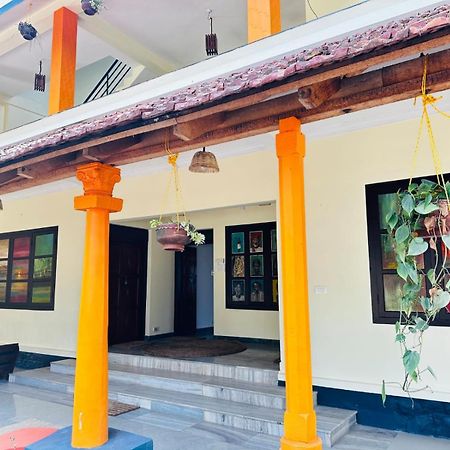 Vedha Ayurvedic Panchakarma Treatment Centre Hotell Alappuzha Eksteriør bilde