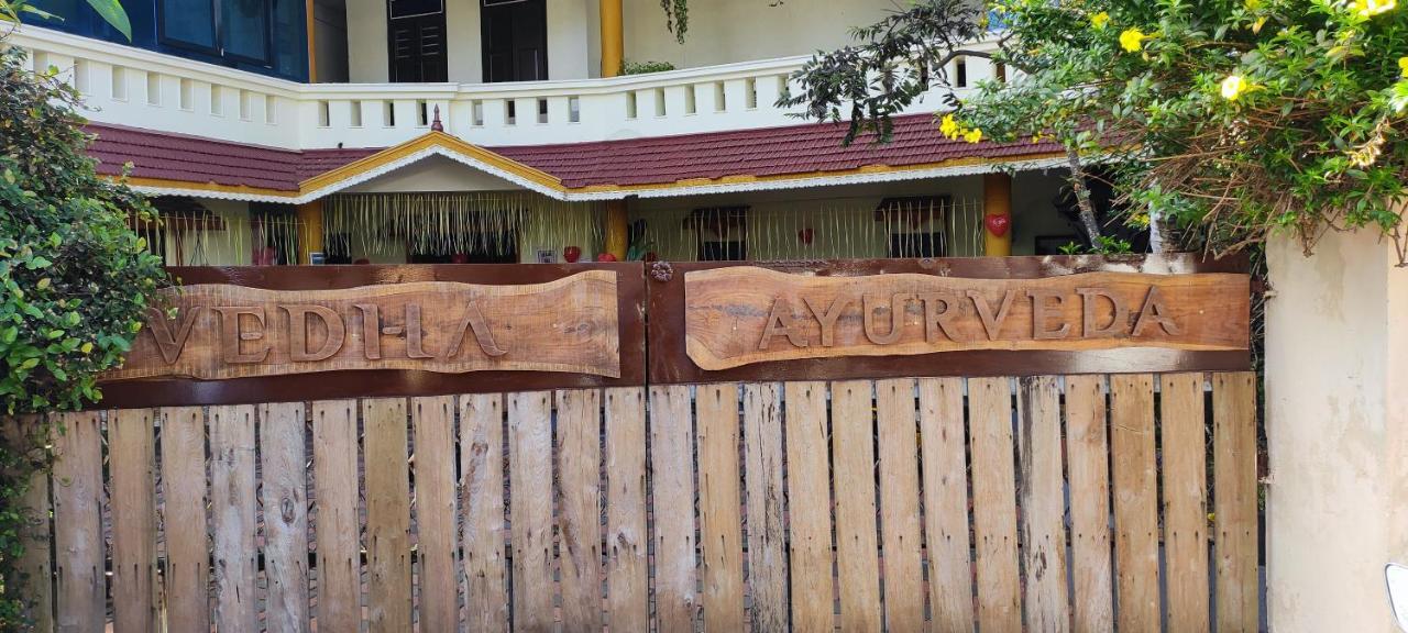 Vedha Ayurvedic Panchakarma Treatment Centre Hotell Alappuzha Eksteriør bilde